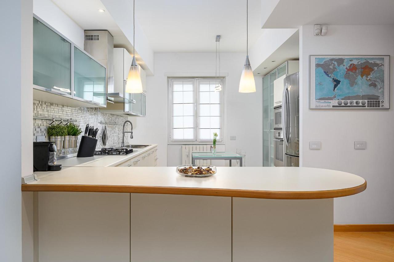 Stylish Condo Garibaldi Sempione 85M2 - Self Check-In Milan Bagian luar foto