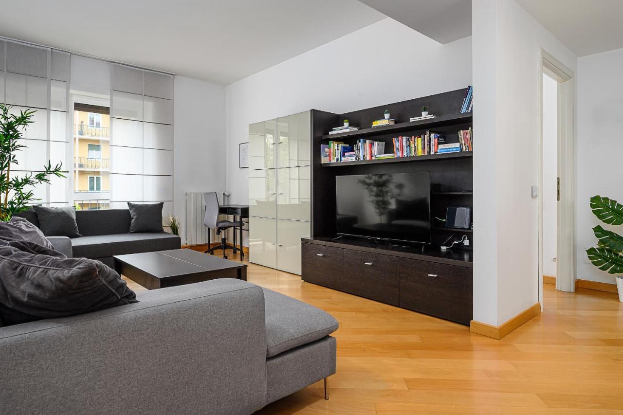 Stylish Condo Garibaldi Sempione 85M2 - Self Check-In Milan Bagian luar foto